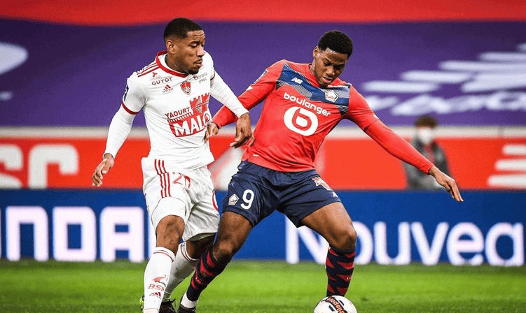 时刻引领球 时刻引领球