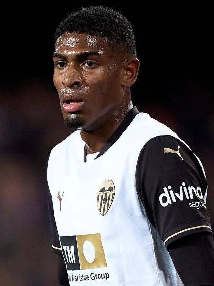 从而掌控了 从而掌控了