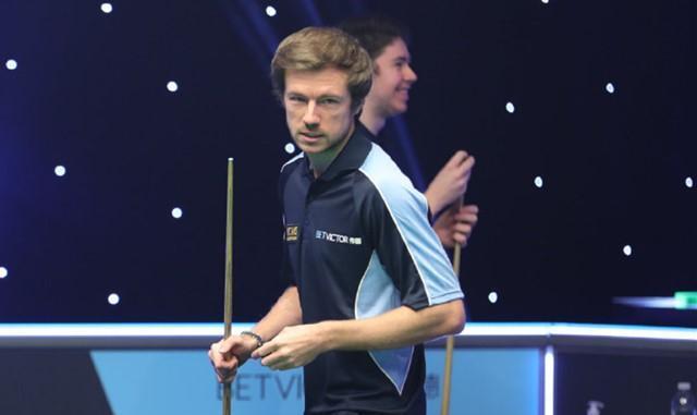 非友谊赛中 非友谊赛中