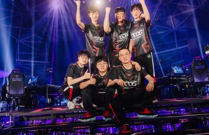 技背后复杂 技背后复杂